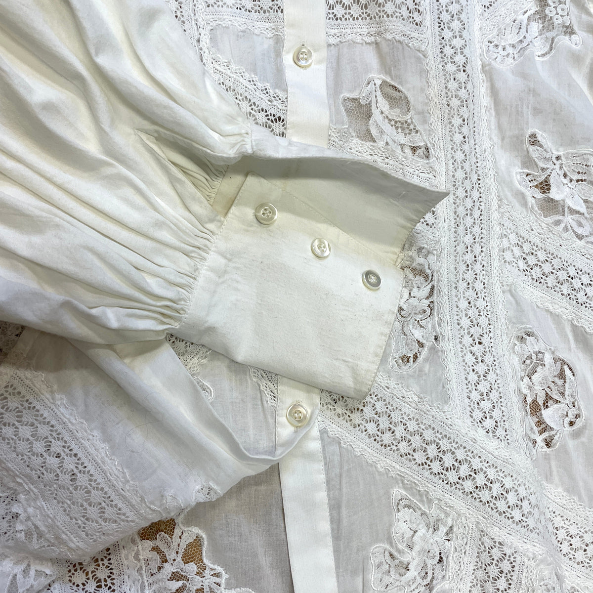 @Oscar de la Renta Vintage Designer Lace Blouse Tops Public Butter 